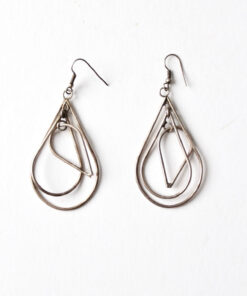 vintage teardrop drop earrings