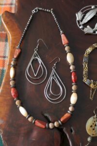 Vintage Teardrop Drop Earrings – Timeless Elegance by House of Dow