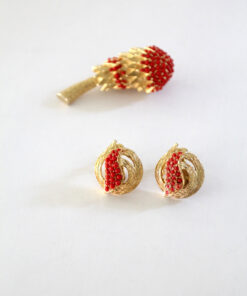 vintage brooch and earring set